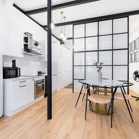 Confortable Equipe Sacre Coeur - 4p Appartement *