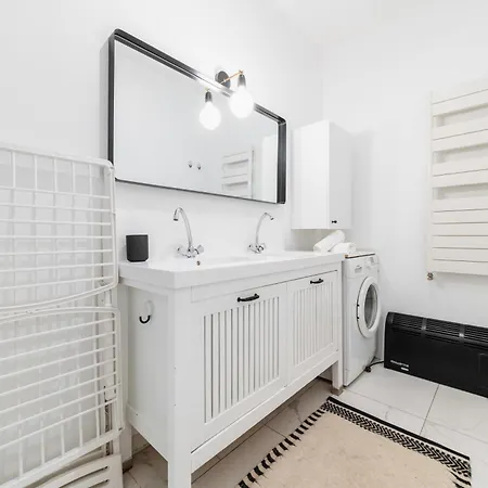Confortable Equipe Sacre Coeur - 4p Apartment Paris