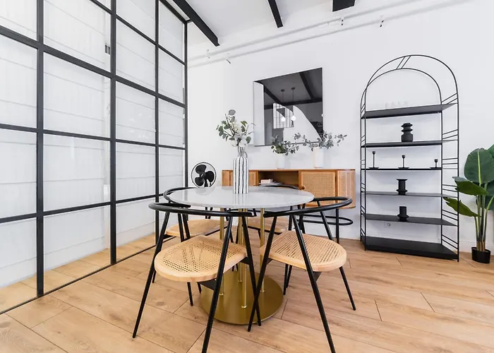 Confortable Equipe Sacre Coeur - 4p Appartement Parijs