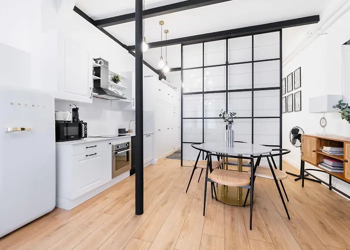 Confortable Equipe Sacre Coeur - 4p Appartement *